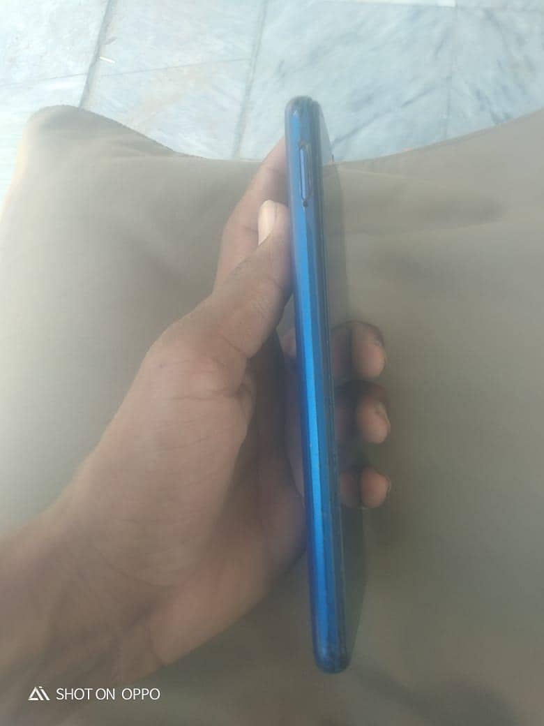 Realme C12 2