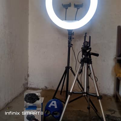 Ring Light + Stand + BOYA Mic + Tripod | Like New