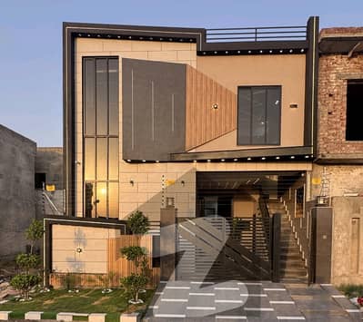 5 Marla Beautiful Ultra Modern Facing Park House For Sale In Al Haram Garden Near Central Park Housing Society Lahore