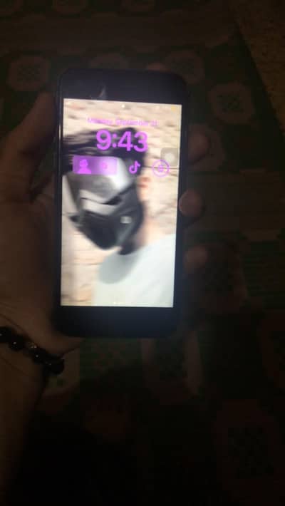 Apple iPhone 8