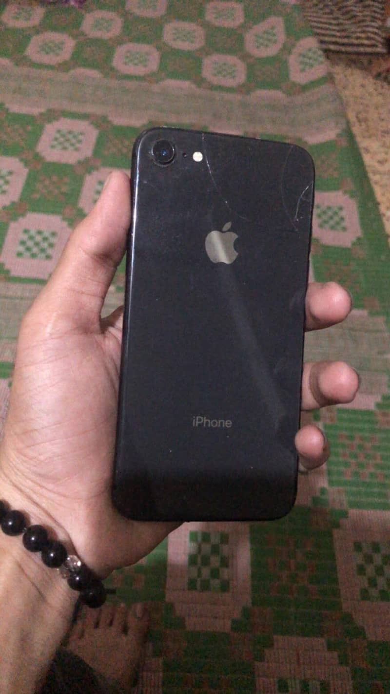 Apple iPhone 8 7