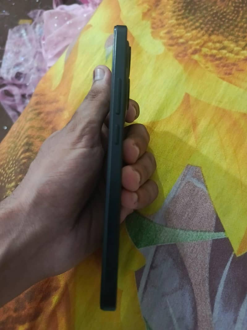 Xiaomi Redmi Note 14 3