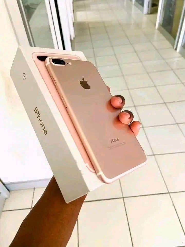 Apple iPhone 7 Plus 1