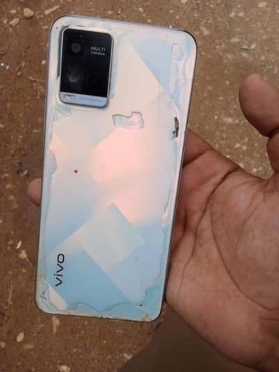 Vivo Y21 4gb 64 only set.