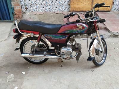 Honda 70 sale copy later bio matric available bike all ok 03038356796