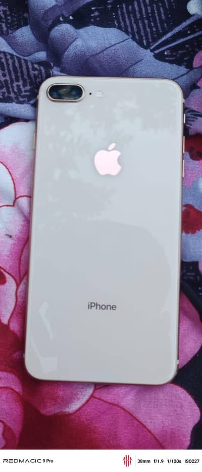 Apple iPhone 8 Plus