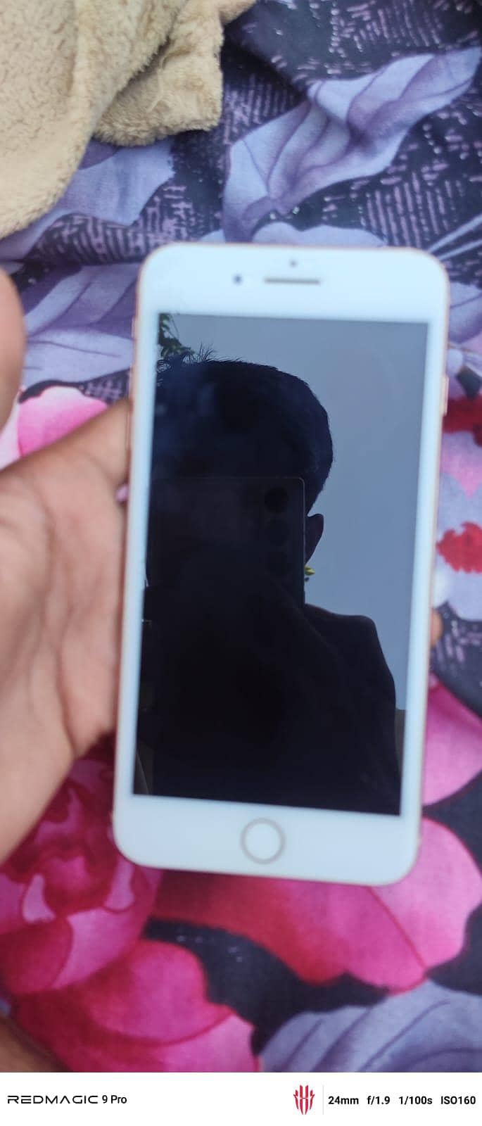 Apple iPhone 8 Plus 2