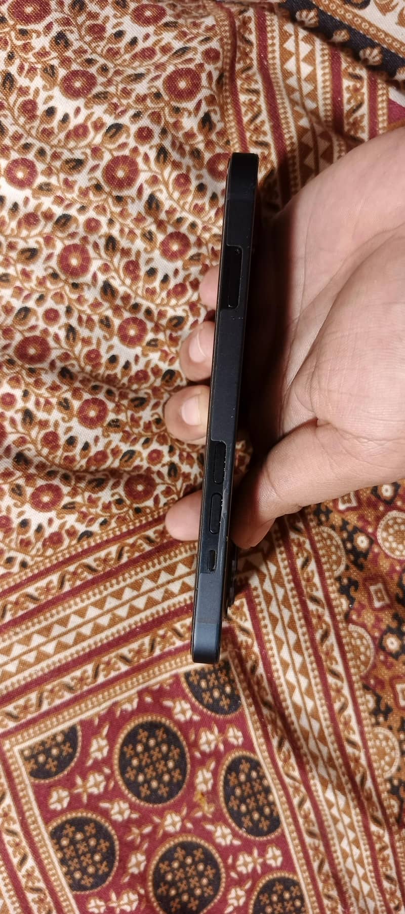 Apple iPhone 13 3