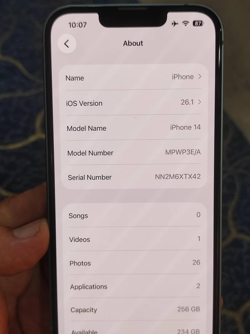 Apple iPhone 14 3
