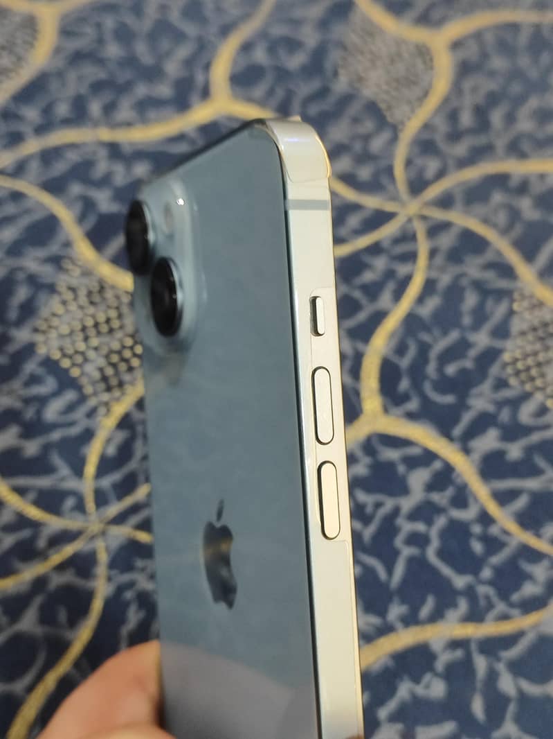 Apple iPhone 14 5