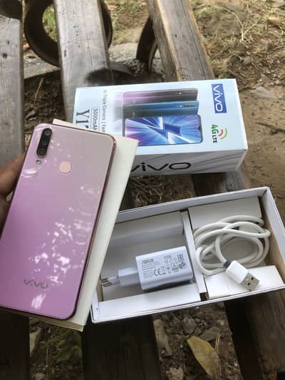 Vivo Y17