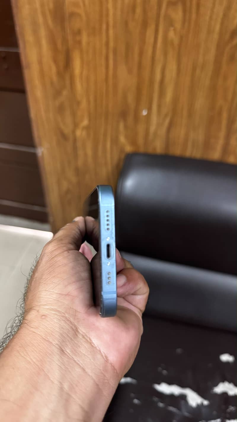Apple iPhone 14 6