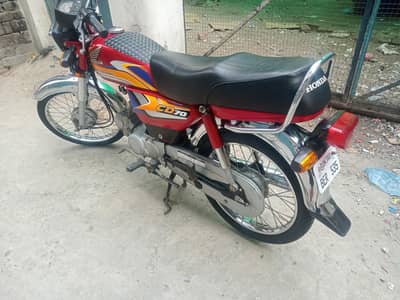 new bike hy koi masla nahe hy bike my 03288868723