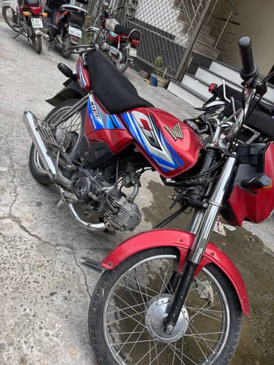 Honda CD70 Dream one hand used All ok