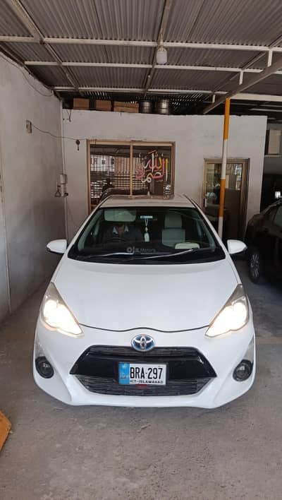 Toyota Aqua 2015