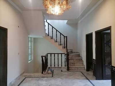 Avail Yourself A Great 10 Marla House In Township - Sector C1