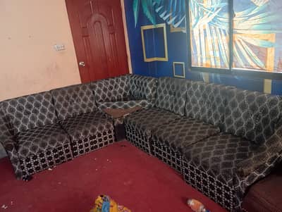 5 Seater With Table