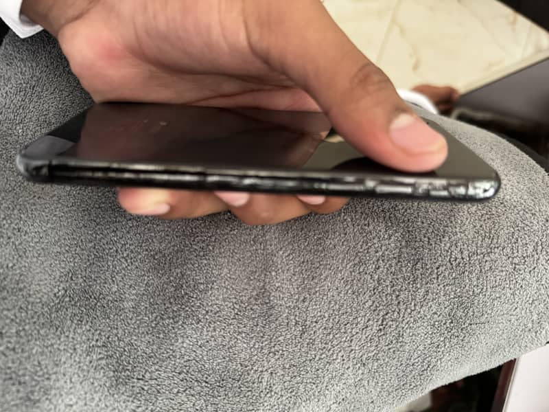 Apple iPhone X 256GB 9