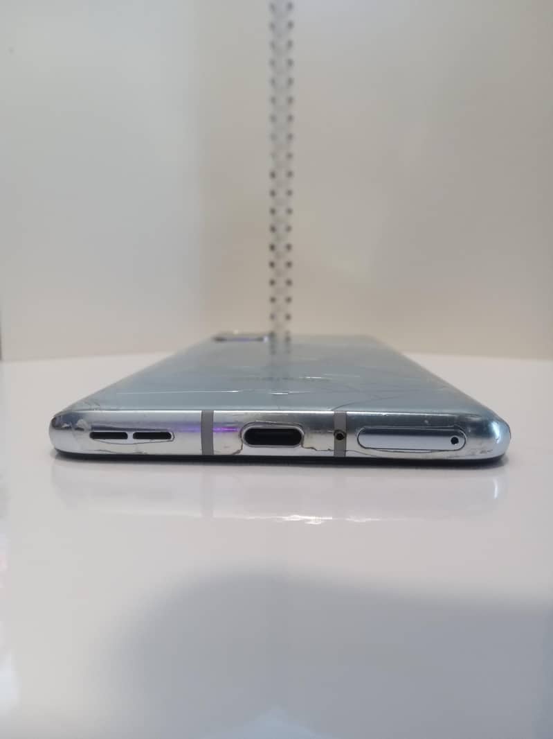 One Plus 8T 4