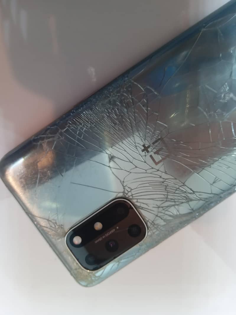 One Plus 8T 15