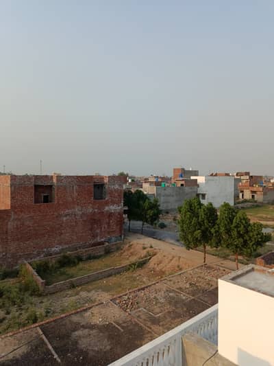 Prime Location 5 Marla Plot for Sale on Ferozepur Road in Lahore