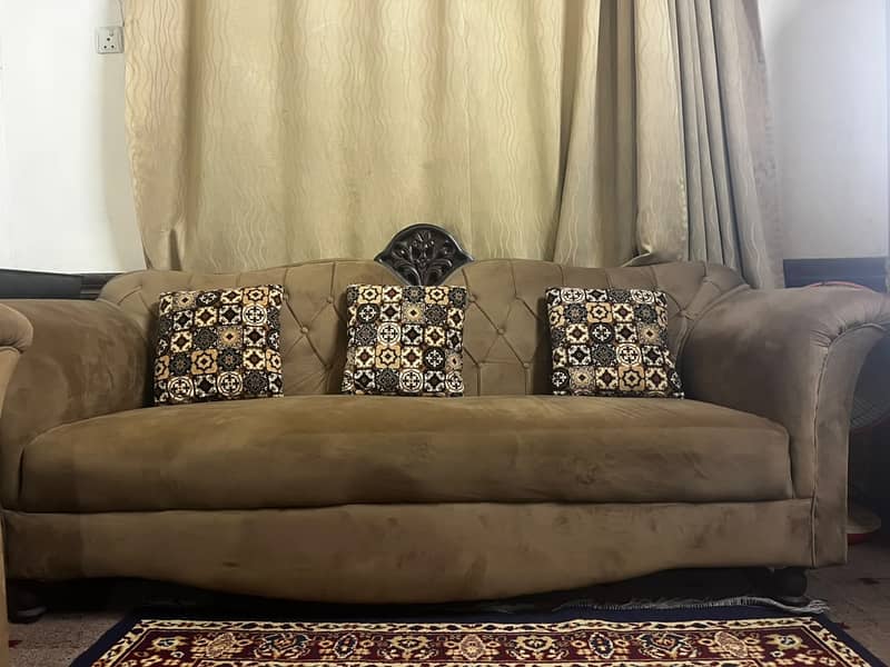 7 seater sofa 0