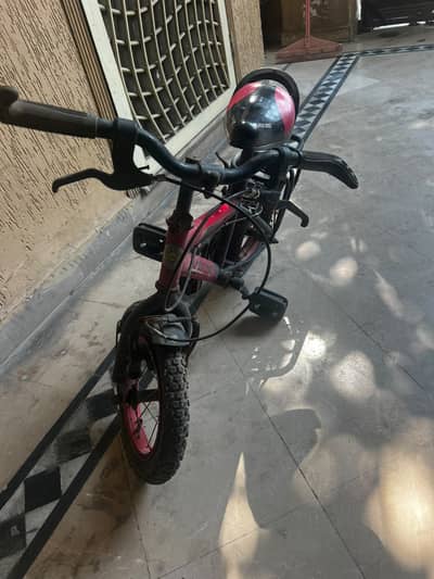 Cycle for a liitle kid
