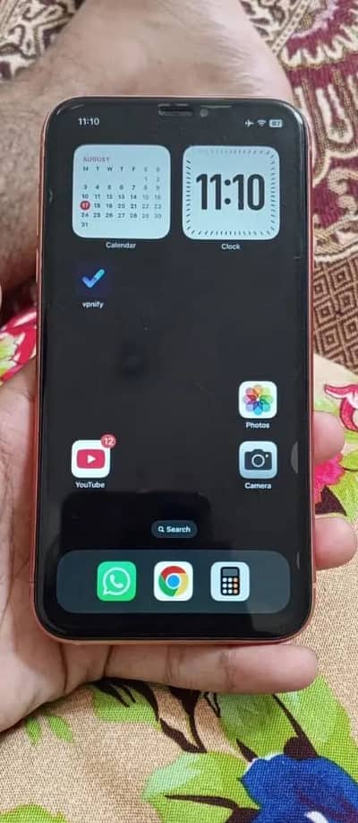 Apple iPhone XR