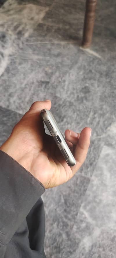 Google pixel 8 pta 8/128_minor dot