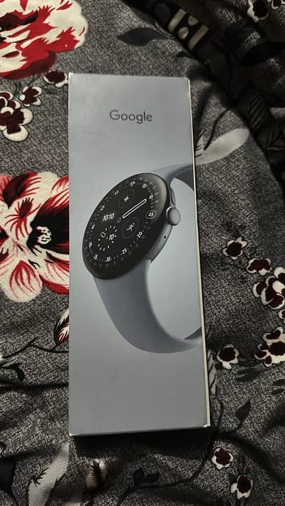 Pixel watch 4 45 mm with Box
