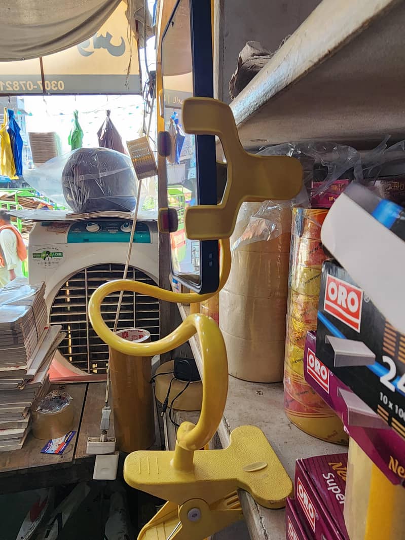 mobile stand 0