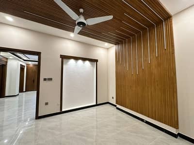 House Of 1800 Square Feet Is Available For sale