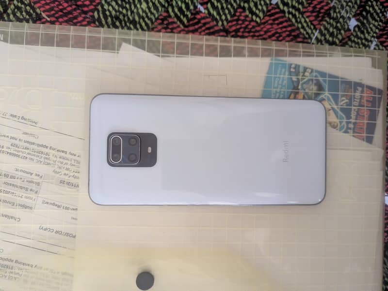 Xiaomi Redmi Note 9S 3