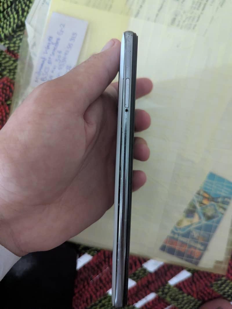 Xiaomi Redmi Note 9S 5
