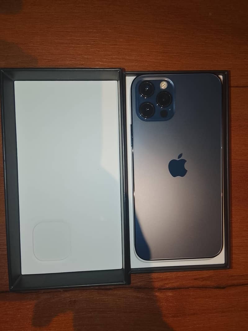Apple iPhone 12 Pro 2