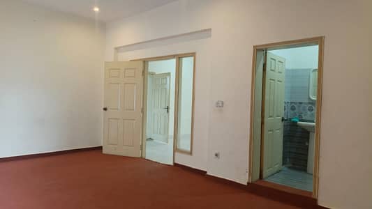 5 Marla Slightly Used House For Rent