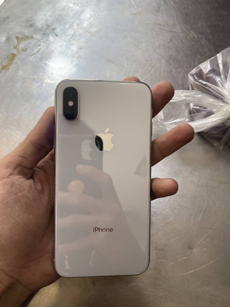 Apple iPhone X 0