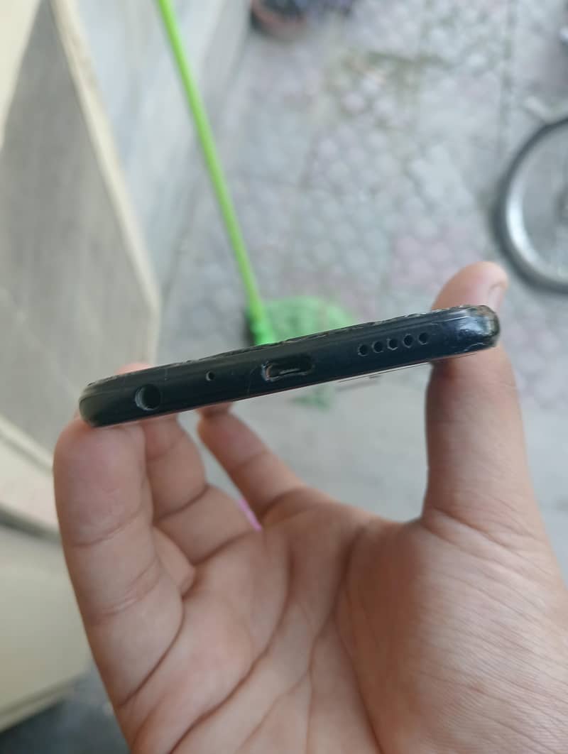 Honor 9i 2