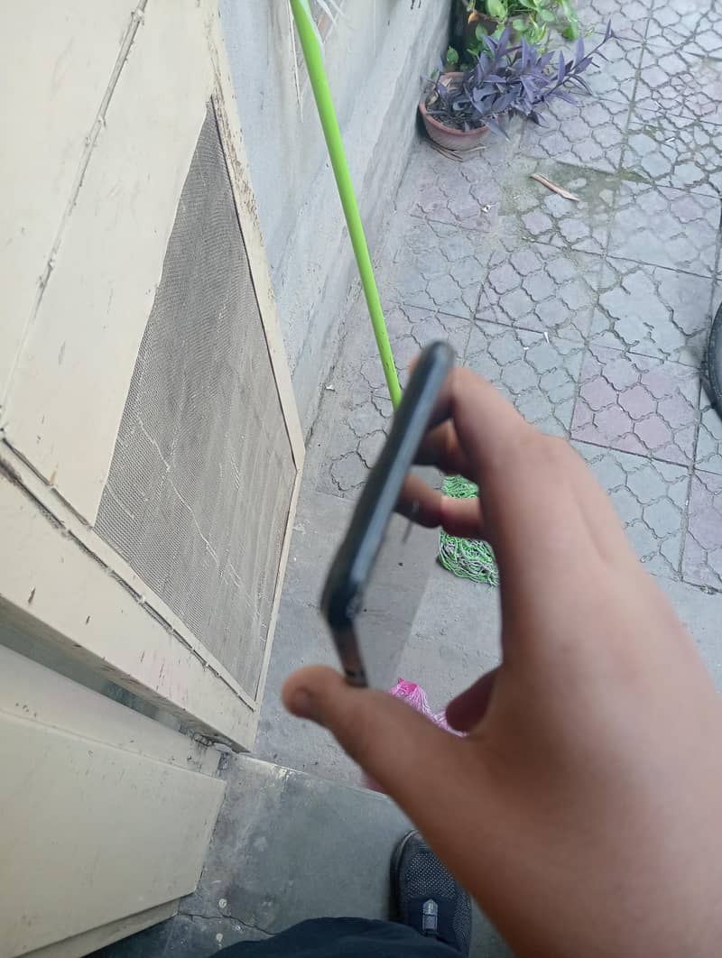 Honor 9i 3