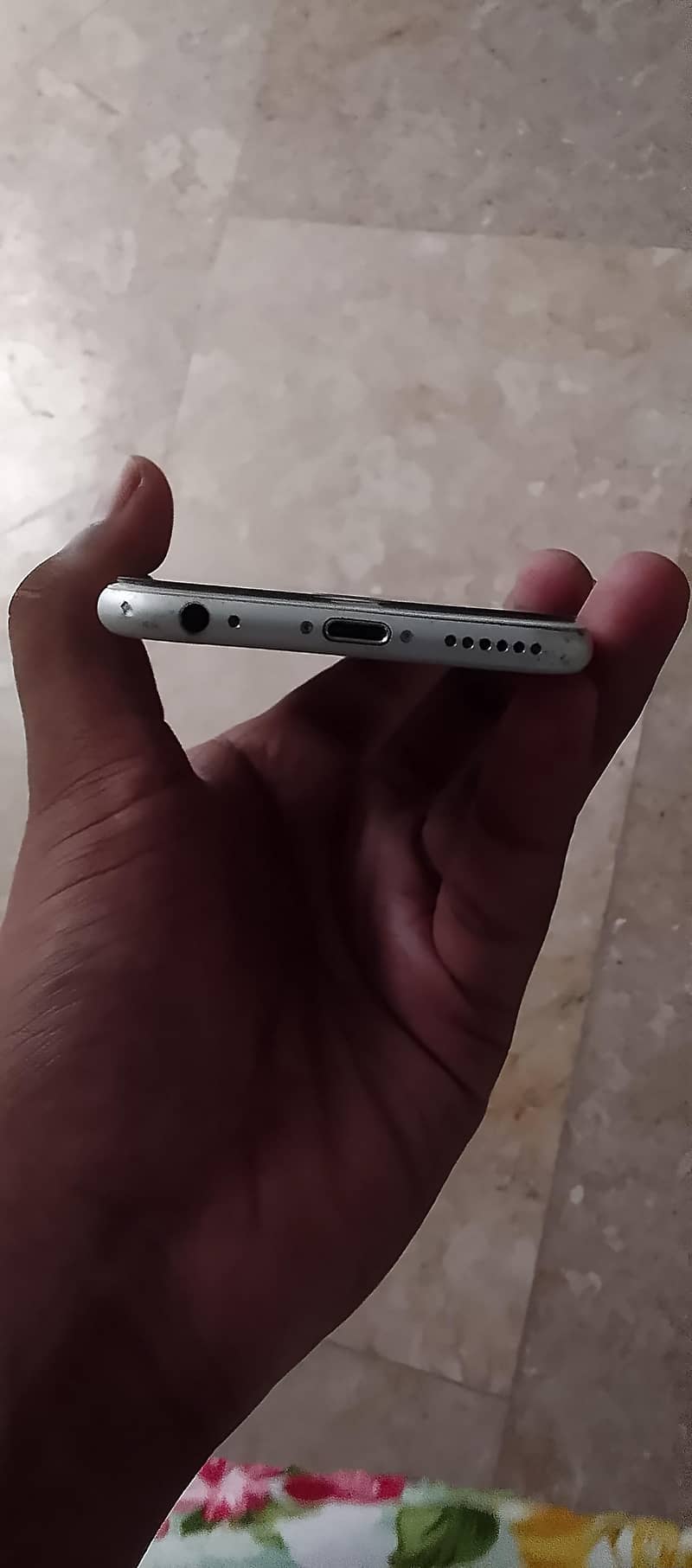 Apple iPhone 6 5