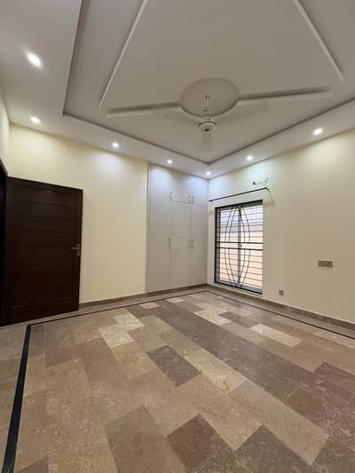 10 Marla Corner House For Sale in Sector F | Bahria Town Lahore