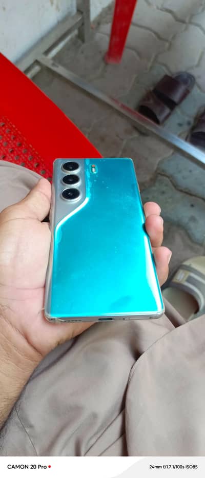 Tecno CAMON 40 Pro