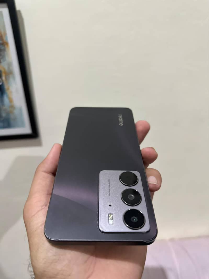 Realme C75 5