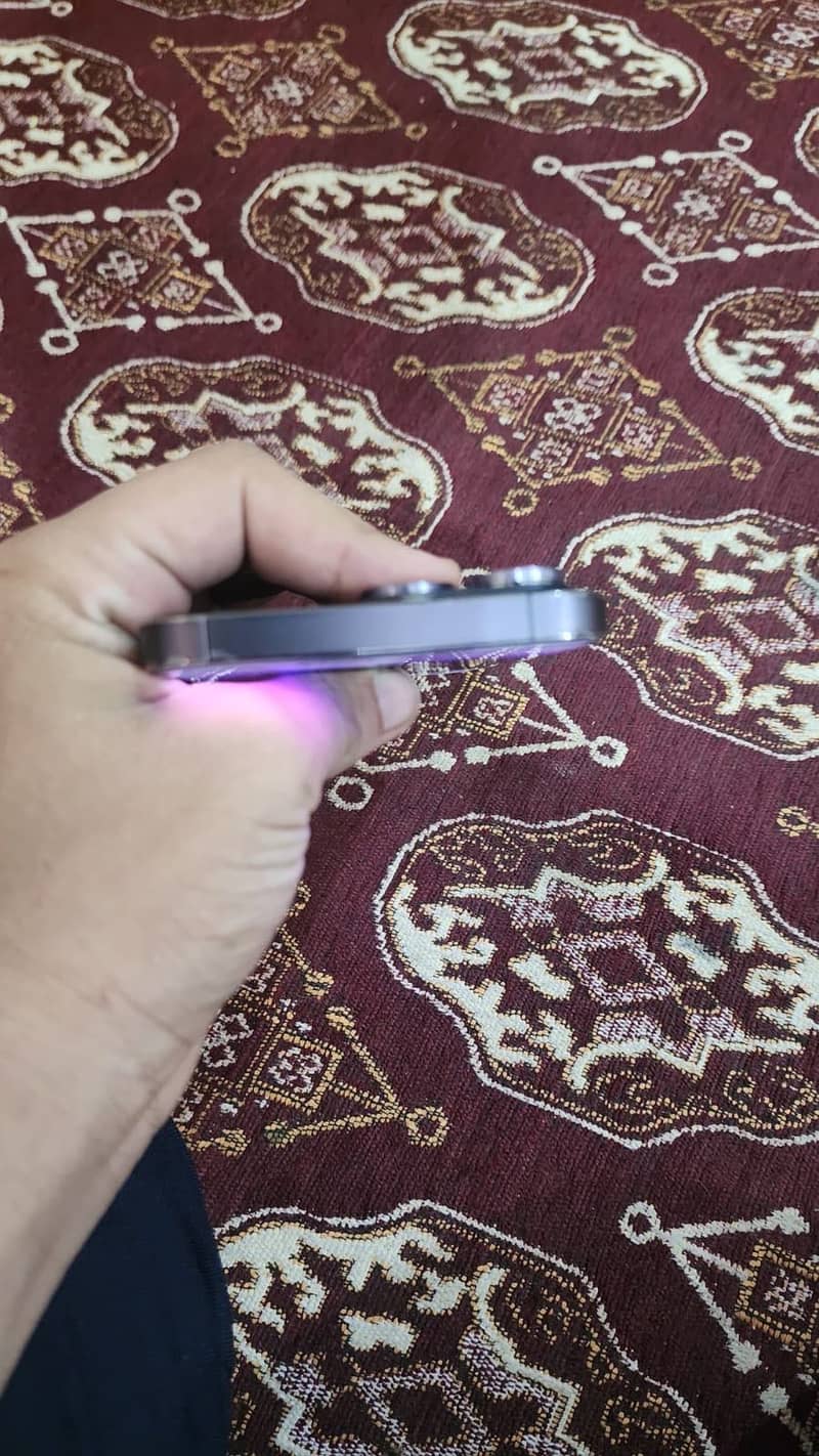 Apple iPhone 14 Pro Max 3