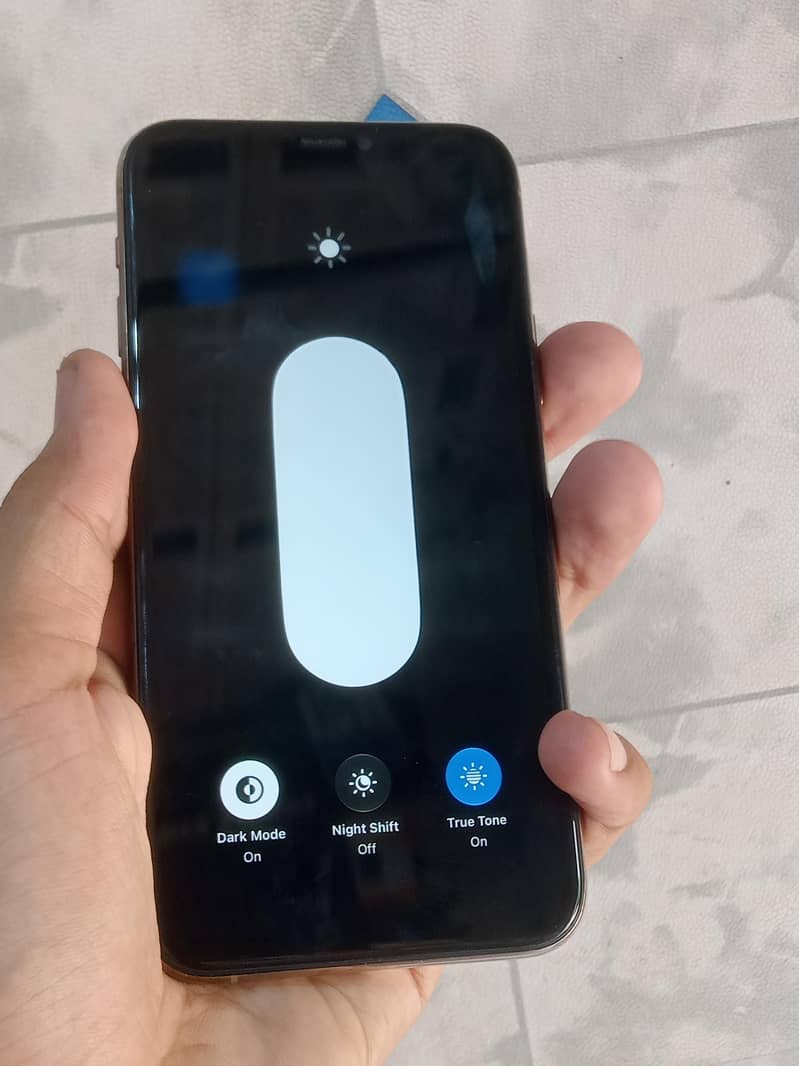 Apple iPhone 11 Pro 7