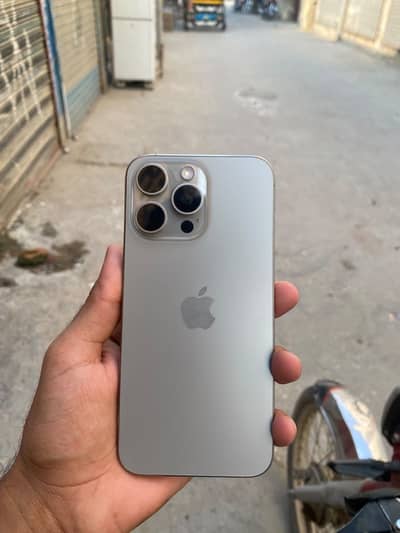 Apple iPhone 15 Pro Max