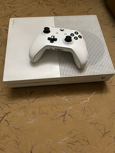 Xbox one s 1tb 1 controller with games
