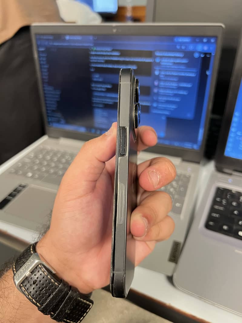 Apple iPhone 14 Pro 5
