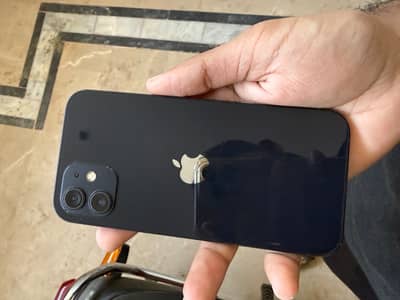 Apple iPhone 12