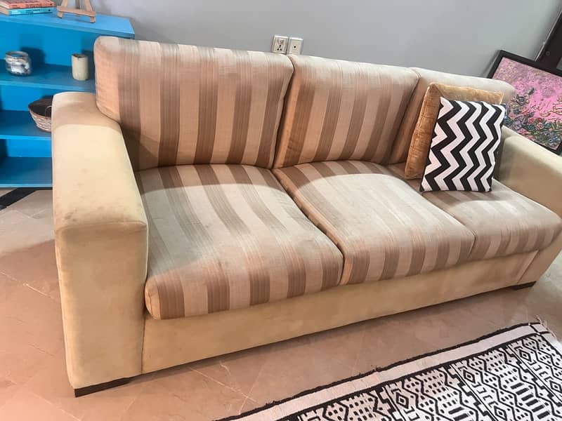 |Sofa Set|5 seater sofa|Center table|coach sofa|Singal Sofa|Table|Sofa 1